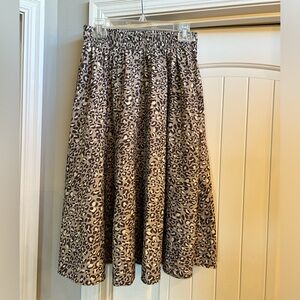 Leopard Print Women’s Midi Skirt Target Wild Fable size small elastic waist